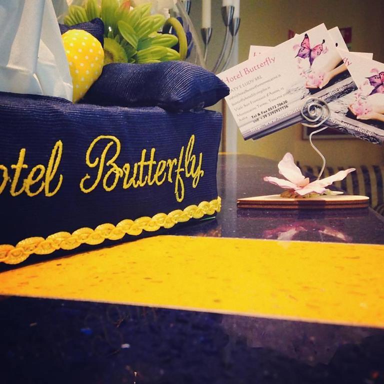 Hotel Butterfly 蒙特卡蒂尼泰尔梅 外观 照片